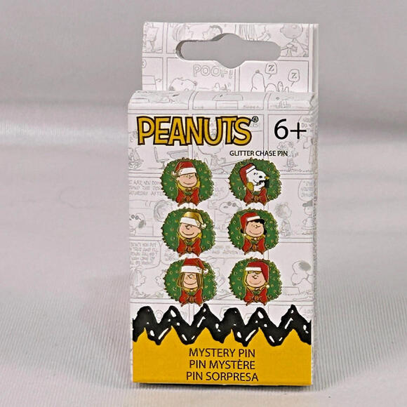 Loungefly Other - Loungefly Peanuts Christmas Cookie Scent Blind box Pin-Snoopy wreath holiday pin